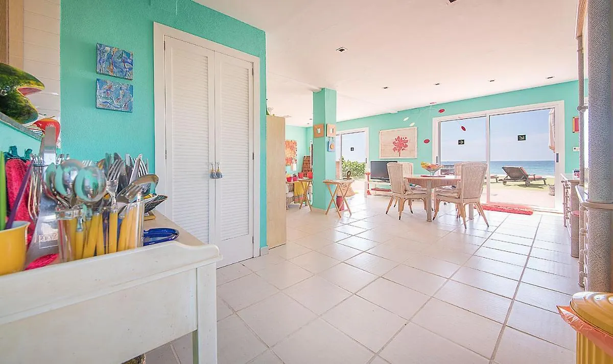 Hotel Apartamento Playa Llarga Frente Al Mar Tarragona