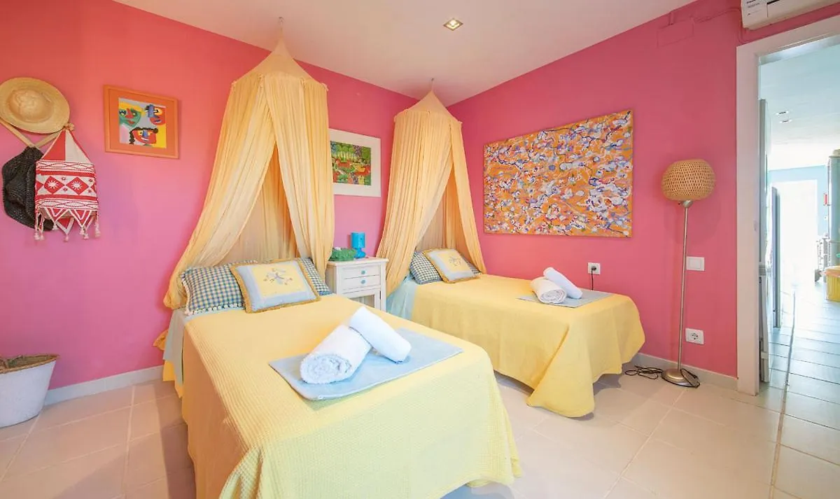 Apartamento Playa Llarga Frente Al Mar Hotel Tarragona 0*,  Spain